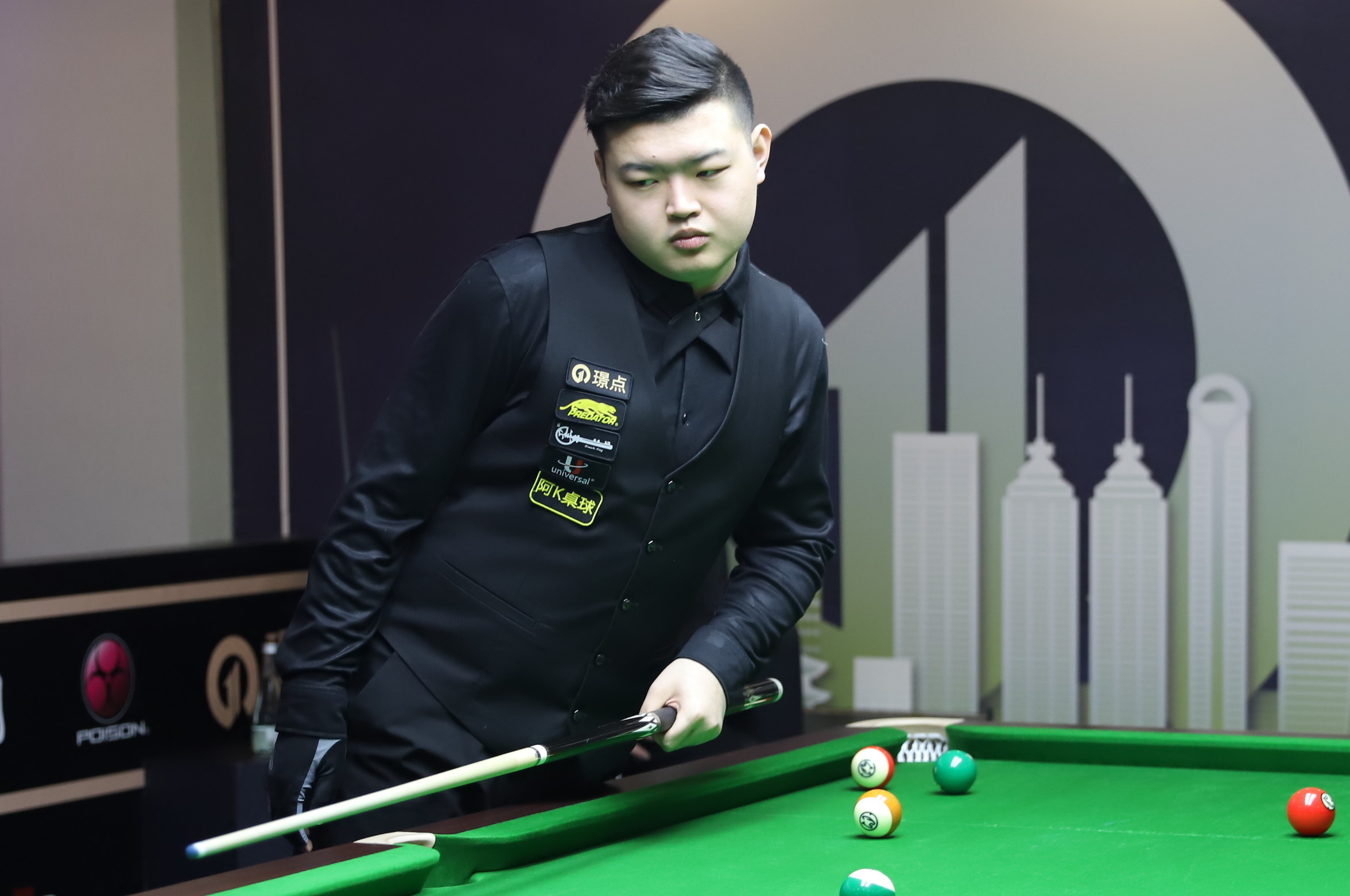 球寻找空位 球寻找空位