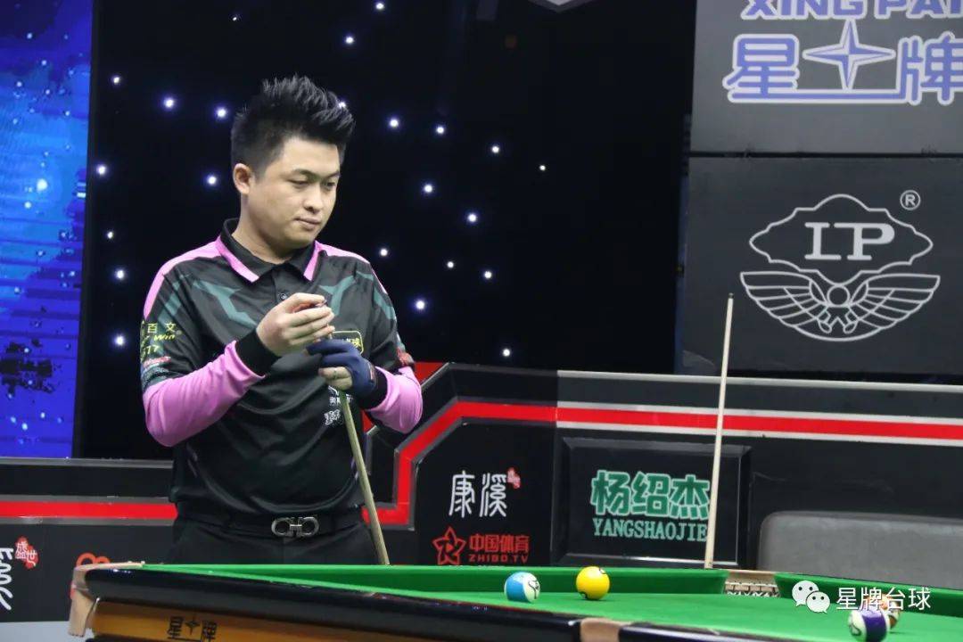 成就的背后 成就的背后