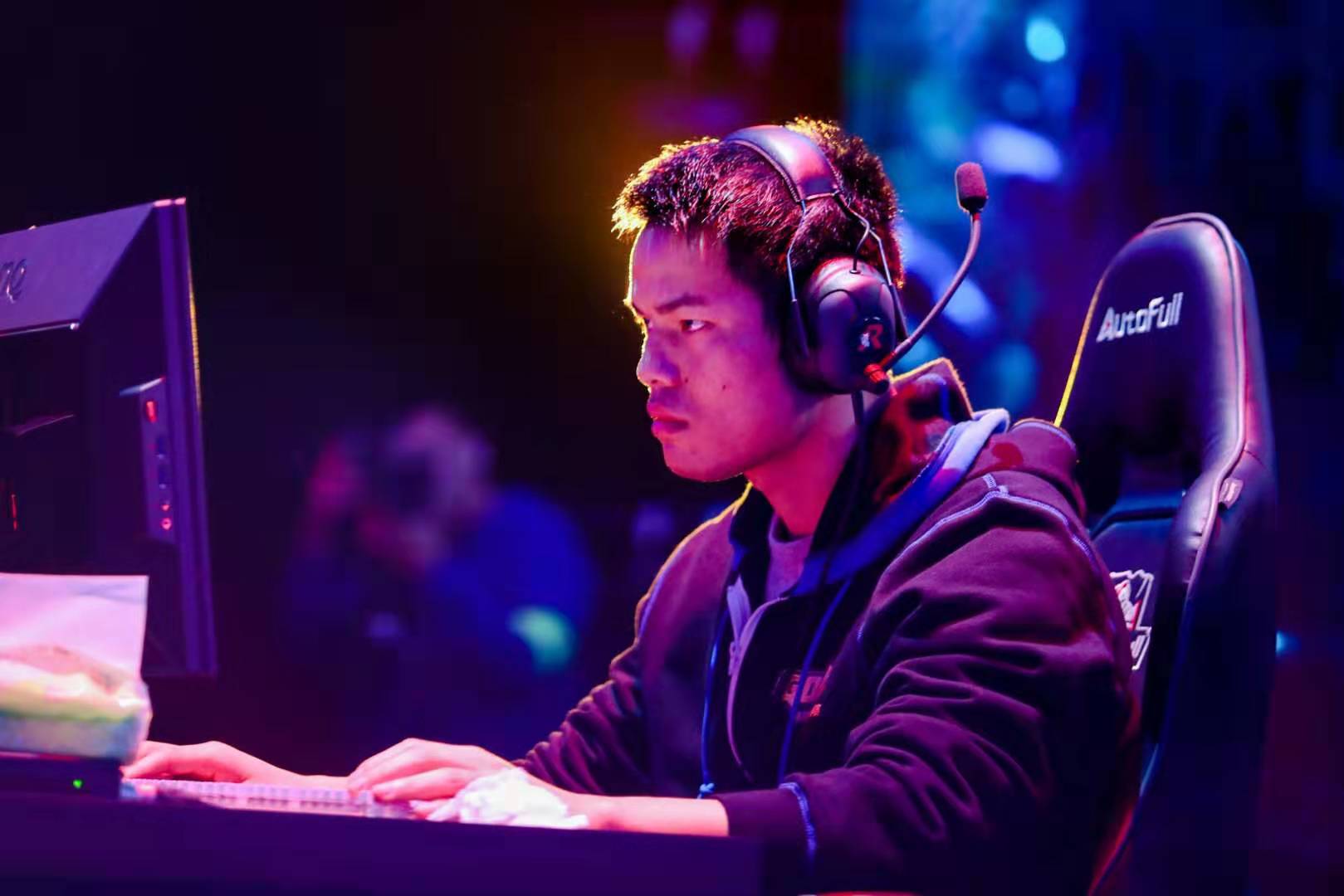 总会因时间 总会因时间