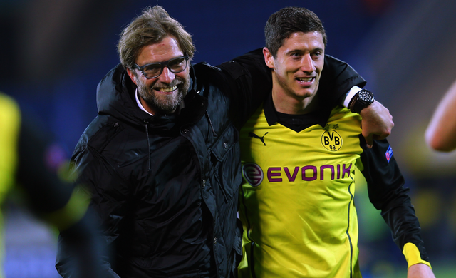 萨新星与球 萨新星与球