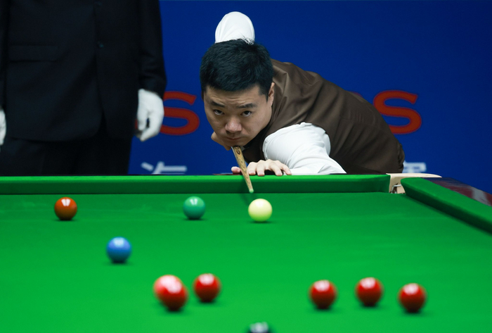 绝不仅仅是 绝不仅仅是