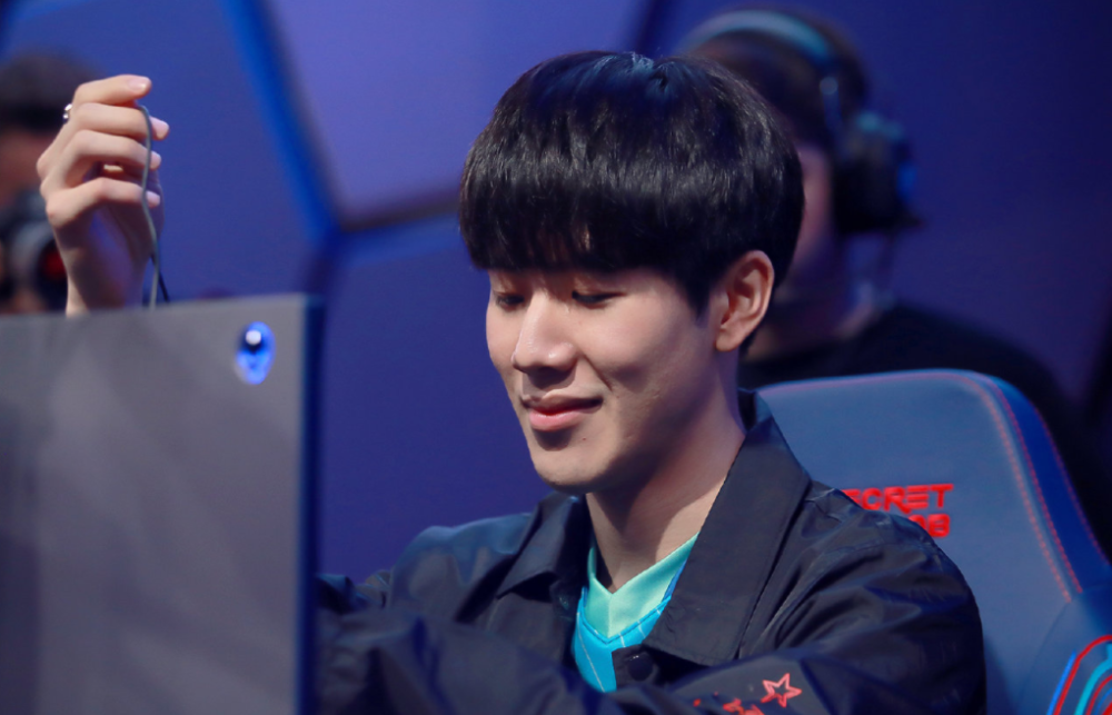 新任教练的 新任教练的