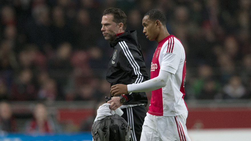 后场推进时 后场推进时